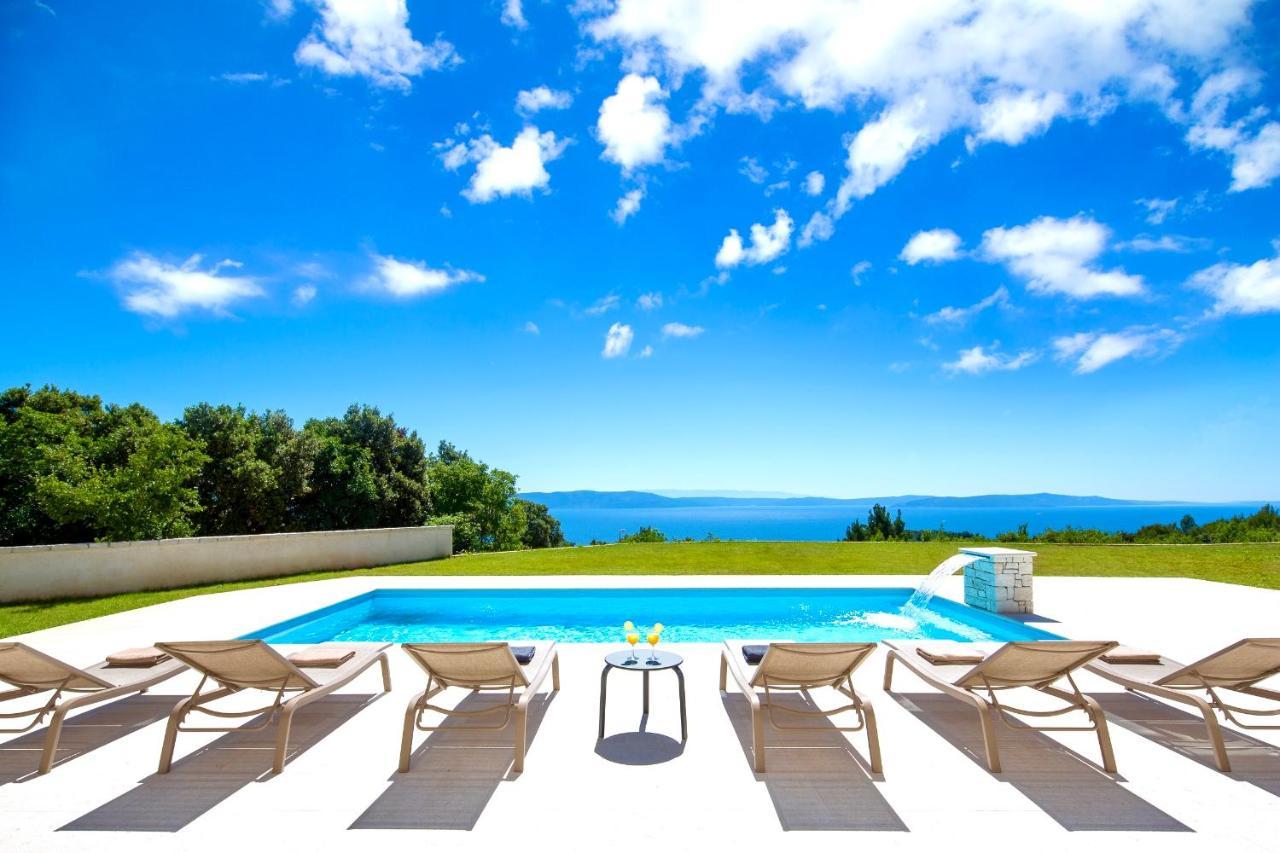 Luxury Panorama Vila With Amazing Seaview In Gondolici 7 Km From Rabac Labin  Extérieur photo