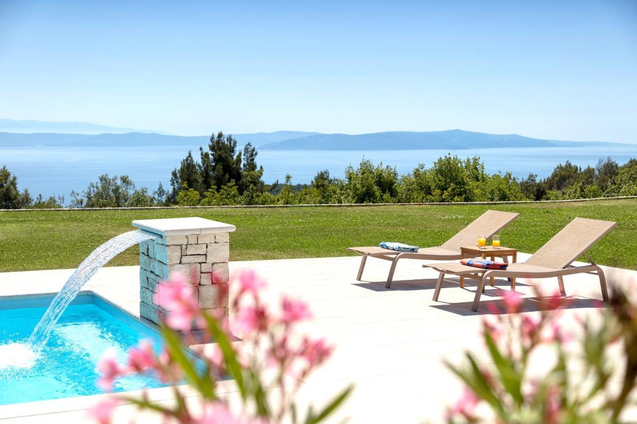 Luxury Panorama Vila With Amazing Seaview In Gondolici 7 Km From Rabac Labin  Extérieur photo