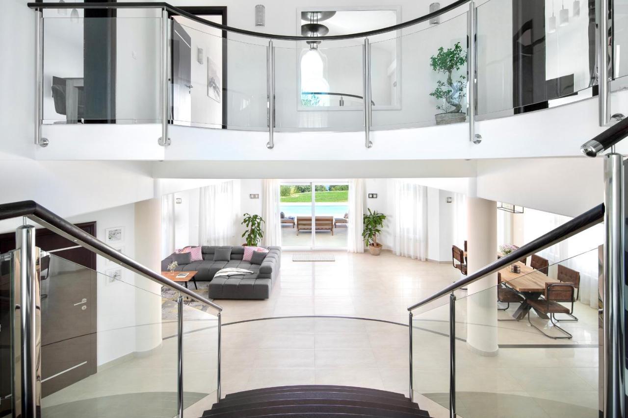 Luxury Panorama Vila With Amazing Seaview In Gondolici 7 Km From Rabac Labin  Extérieur photo